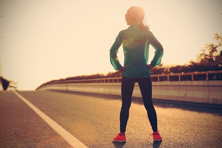 How to get started running as a beginner. These beginner running tips will help you run faster, farther and with confidence. Whether you want to lose weight, train for a 5k or train for a marathon, it all starts with taking that first step. #runningtips #runningforbeginners #reesewoodsfitness reeseewoods.com
